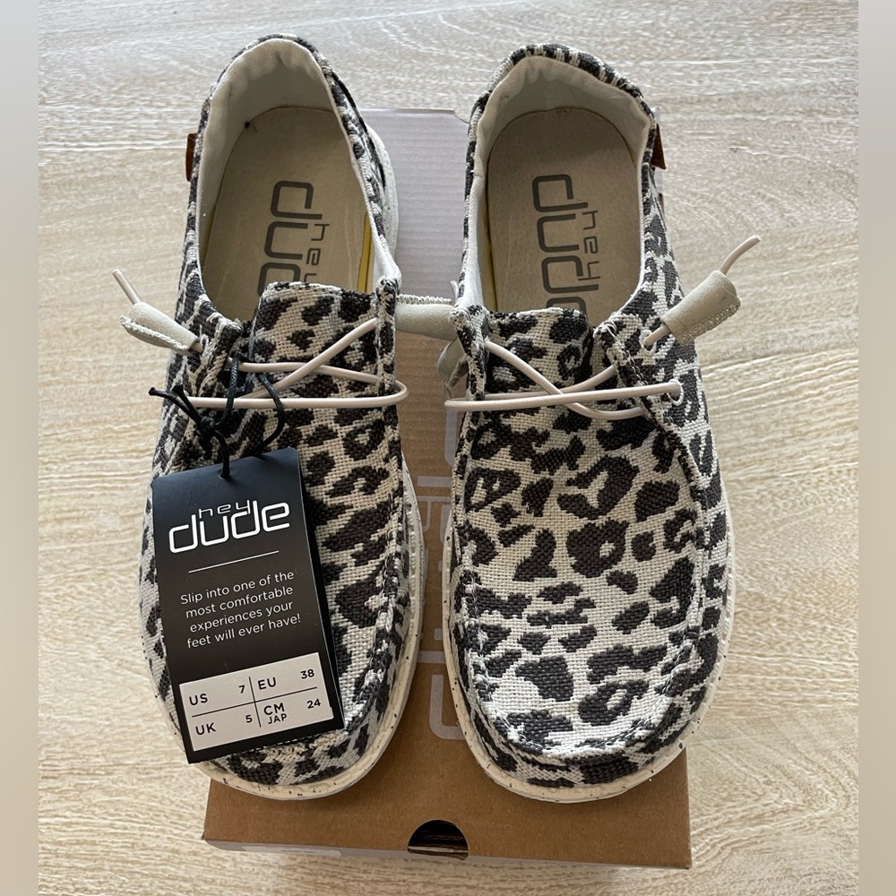 Brand New Hey Dude Leopard Print - Size 7